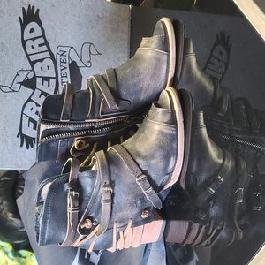 Freebird CARTERR black